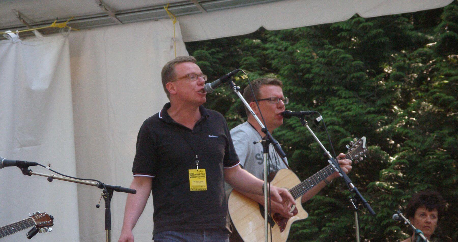 The Proclaimers, singing